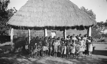 Children at the mission in 1920