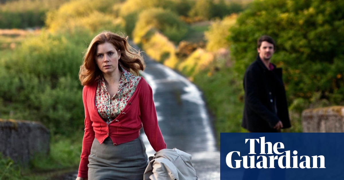 Leap Year is patently ridiculous and widely panned. It's also the perfect romcom