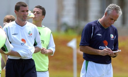 Roy Keane in Ireland training with Mick McCarthy (right) before the start of the 2002 World Cup.