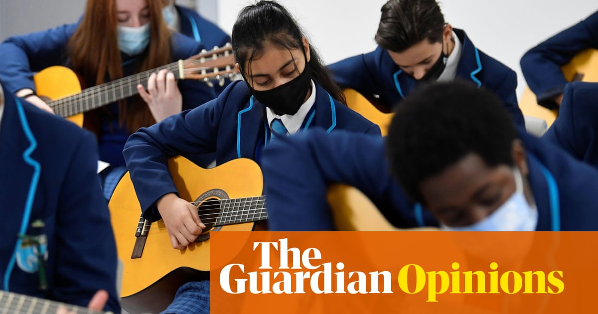 Who’s raging over masks in schools? It’s not Britain’s impressively resilient teenagers