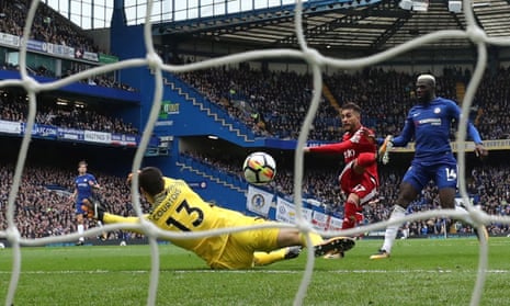 Roberto Pereyra cooly slots the ball into the net to give Watford the lead.