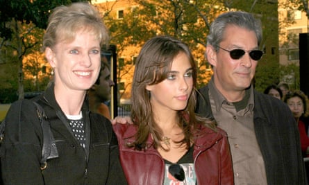 Siri Hustvedt, daughter Sophie and Paul Auster in 2004.