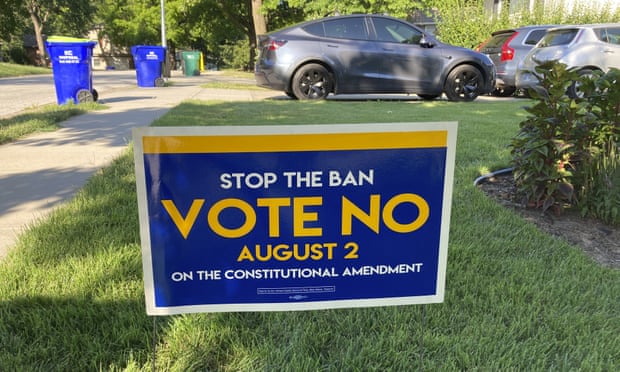 The Guardian View on the Kansas Abortion Vote: Voice of America