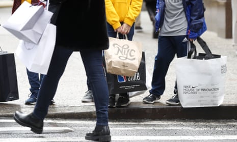 US holiday shoppers fund a revival for bricks-and-mortar stores | US ...