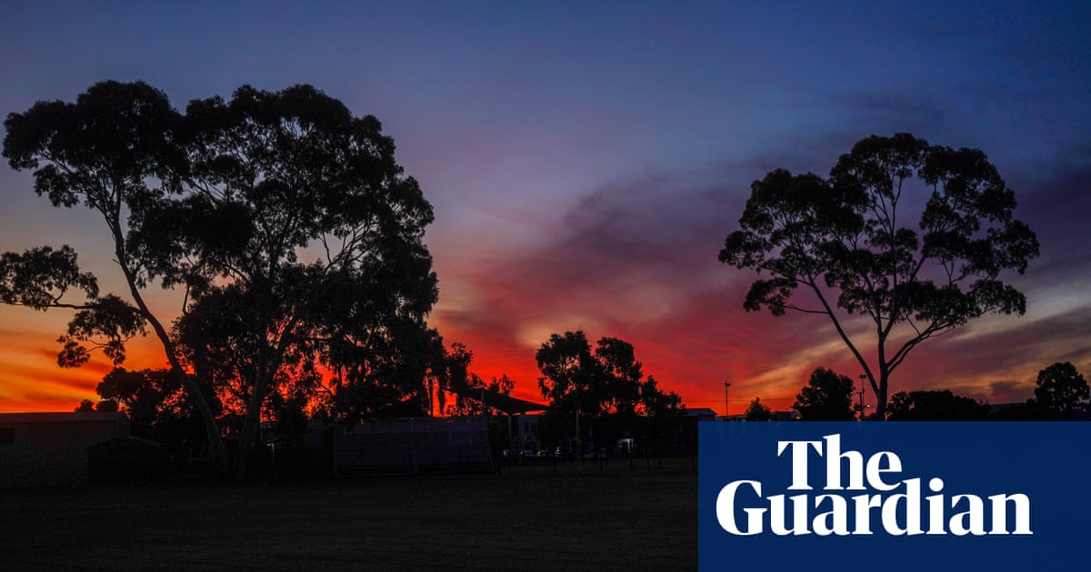 Weather tracker: Much of southern Australia on heatwave alert | Environment