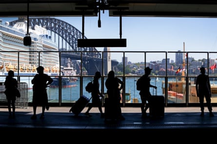 The train platform at Circular Quay in Sydney
