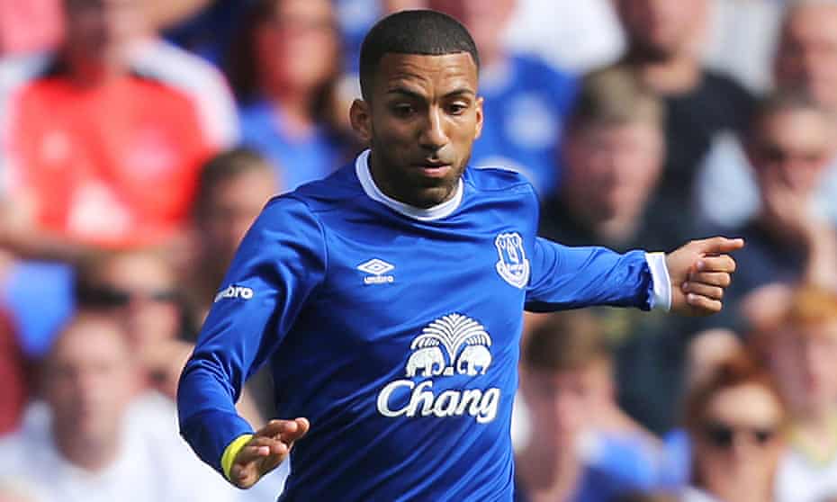 Everton’s Aaron Lennon is receiving treatment for a stress-related illness, the club have said.