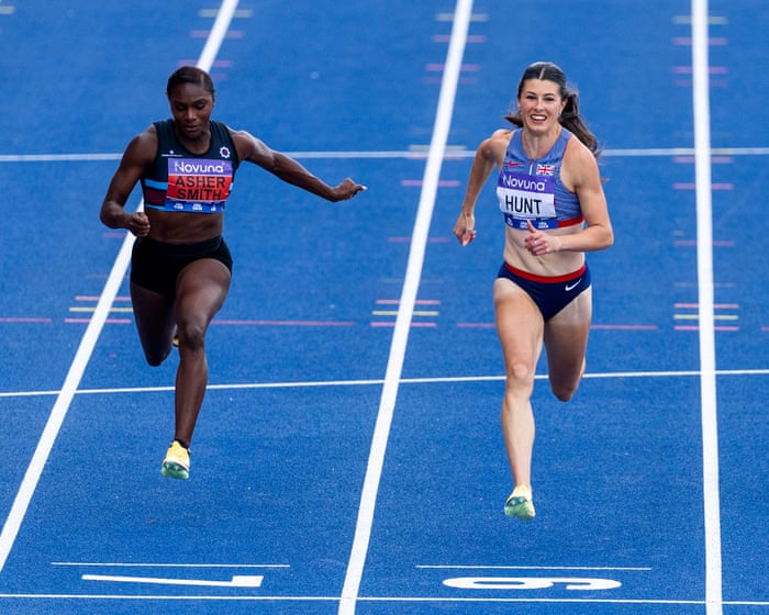 Amy Hunt beats Dina Asher-Smith to retain 100m crown at UK Championships