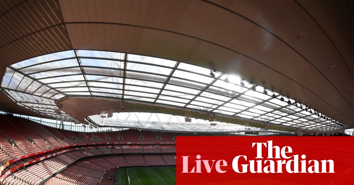 Arsenal v West Ham, Manchester United v Sunderland, and more: football live
