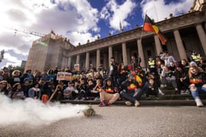 A smoking ceremony in central Melbourne