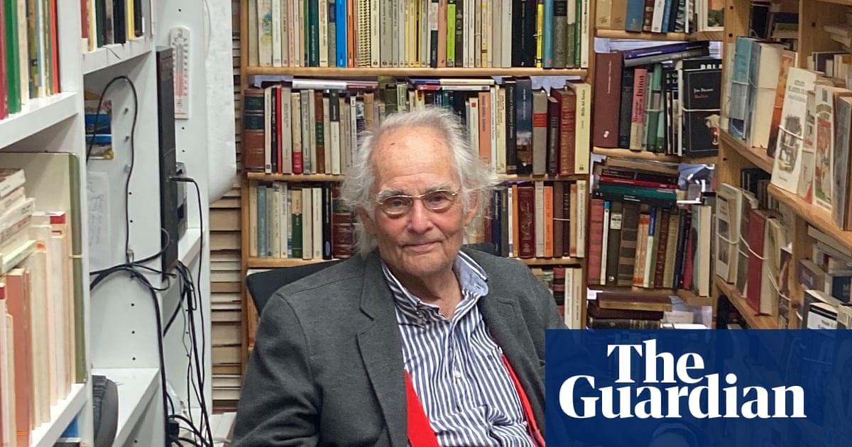 ‘They can’t all go to my son’: the bookshop selling one man’s lifetime collection