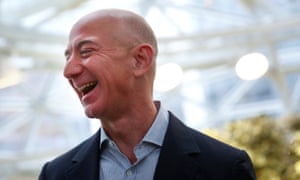 Jeff Bezos, the worldâs richest man, took home $1.7m in 2017 while the average Amazon worker earned $28,446 - a ratio of 59-to-one.
