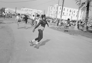 Venice Beach, California, 1983The earliest work featured in the show is from 1983, when Steinmetz, straight out of college, headed to the west coast and was soon walking the streets of Los Angeles with Garry Winogrand. ‘I moved to Los Angeles in 1983 when I was 22 years old and stayed for a year, says Steinmetz. ‘I came to know the great photographer Garry Winogrand who was living there, and we went out to photograph together on occasion’