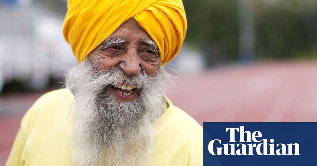 Fauja Singh, world's oldest marathon runner', dies in road accident aged 114
