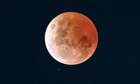 Australia politics dwell information: Medibank knowledge apparently posted on darkish net by ransomware group | Australia information 5 The total lunar eclipse over Canberra last night.