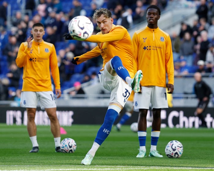 Everton v Chelsea: Premier League – live