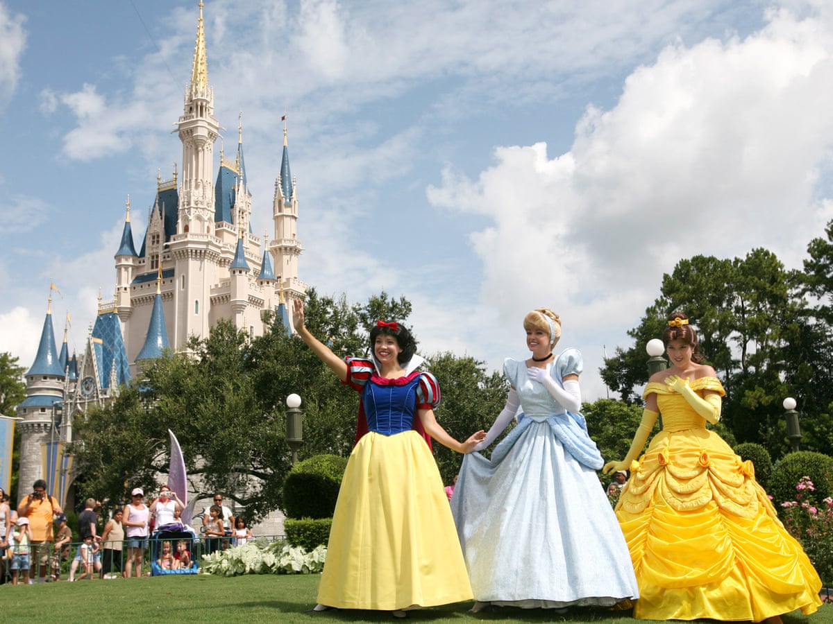 What Would Walt Do Universal And Disney Battle To Be Us S Best Theme Park Walt Disney Company The Guardian