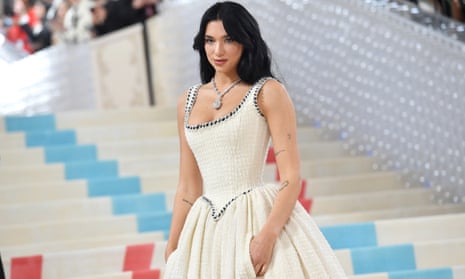 The 2023 Met Gala Celebrating “Karl Lagerfeld: A Line Of Beauty” - ArrivalsNEW YORK, NEW YORK - MAY 01: Dua Lipa attends The 2023 Met Gala Celebrating “Karl Lagerfeld: A Line Of Beauty” at The Metropolitan Museum of Art on May 01, 2023 in New York City. (Photo by Noam Galai/GA/The Hollywood Reporter via Getty Images)