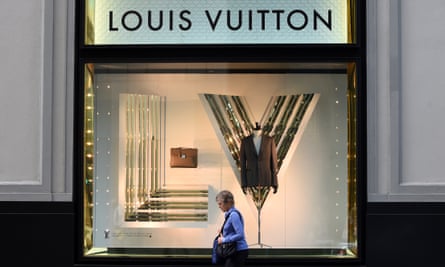 LOUIS VUITTON - Louis Vuitton Heritage THE ART OF WINDOWS BY