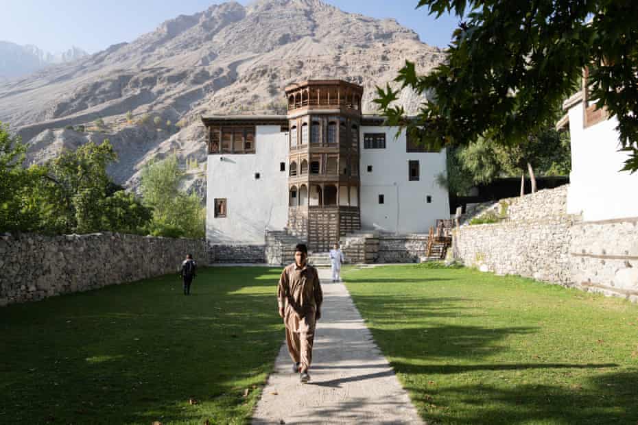 Khaplu Palace in Baltistan, an autonomous region in Pakistan’s mountainous north east, is now a 21 room heritage hotel under the Serena Hotel Group