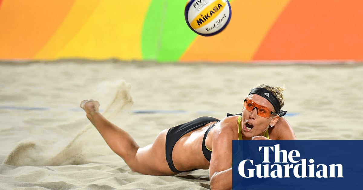 Beach volleyball stars boycott Qatar tournament over bikini ban