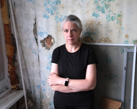 Yulia Melnyk in her drone-damaged apartment in Kramatorsk.