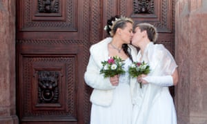 Famous Transsexual Women Find gay sponsorships