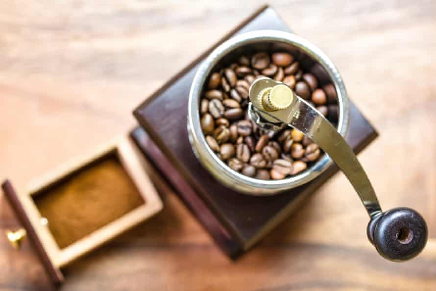 Manual coffee grinder