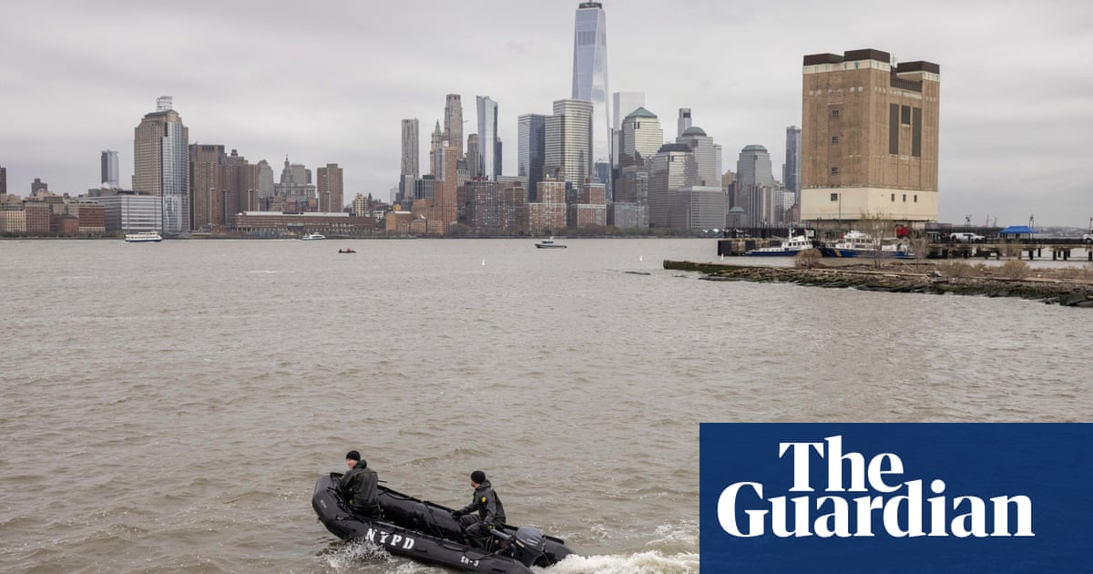 Helicopter in fatal New York crash lacked flight recorders, officials say