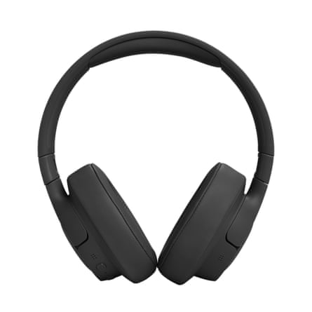 JBL Tune 770NC headphones