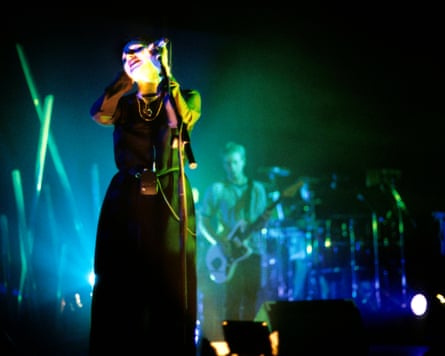 دريم بوب في أروع حالاته: أغاني كوكو تو التوأميين العشرين العظيمة – مرتبة! دريم بوب في أروع حالاته: أغاني كوكو تو التوأميين العشرين العظيمة – مرتبة!