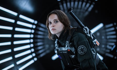 Aping masculinity, or presenting a strong female action star? Felicity Jones in Rogue One.