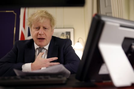 Johnson speaks by phone with Von der Leyen from 10 Downing Street, 17 December