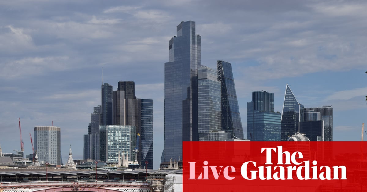 UK Mortgage Approvals Fall to Lowest Level Since Late 2023 as Diesel Nears £2 a Litre
