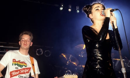 Performing with the Sugarcubes in New York, 1992.
