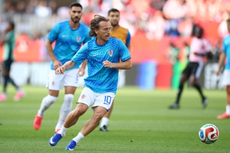 Luka Modric in the warm up.