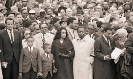 Coretta Scott King leads a march of some 10,000 mourners in Memphis, four days after King’s death.