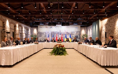 A handout photo provided by the Turkish foreign ministry press office shows US secretary of state Marco Rubio (4-L), Turkish foreign minister Hakan Fidan (C), and members of the Ukrainian delegation attending a meeting at the presidential office in Istanbul, 16 May.