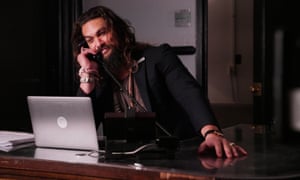 Saturday Night Live Aquaman Sinks De Niro Fishes For Laughs Cast