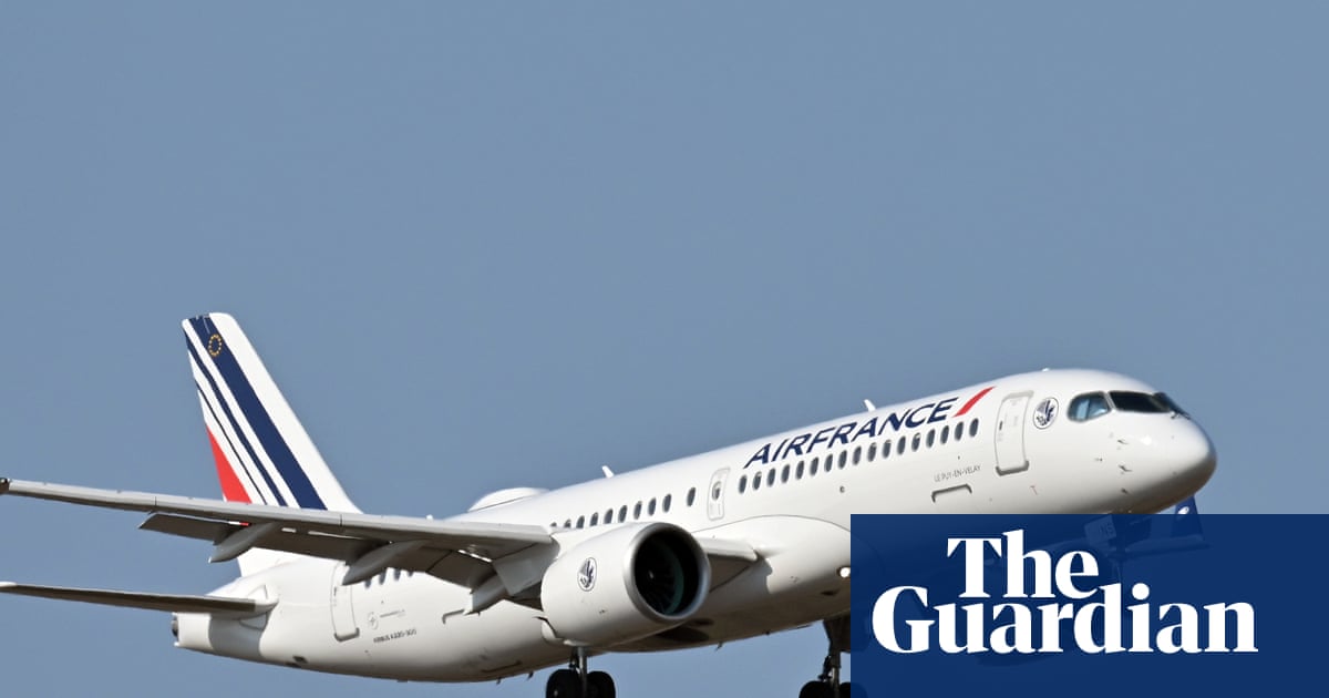 Air France-KLM cuts capacity growth forecast amid expected $2.4bn fuel bill rise Air France-KLM cuts capacity growth forecast amid expected $2.4bn fuel bill rise