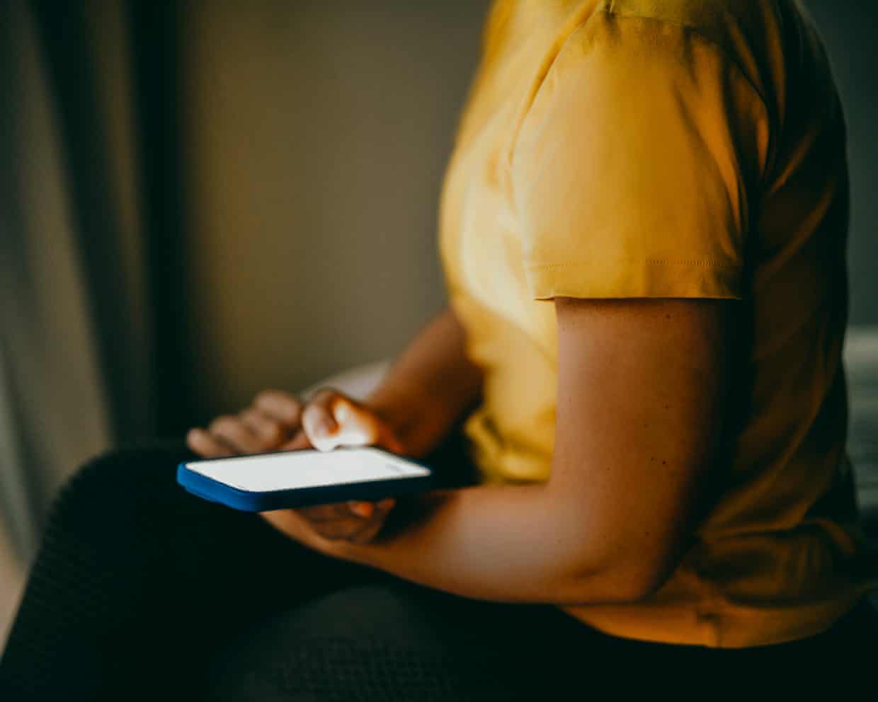 'At 2am, it feels like someone's there': why Nigerians are choosing chatbots to give them advice and therapy