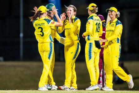 Australia celebrate a wicket in the second ODI.
