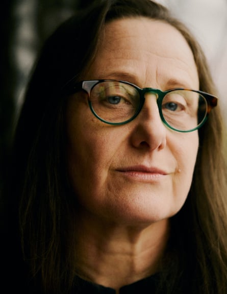 Julie Maughan, Heather's mother.