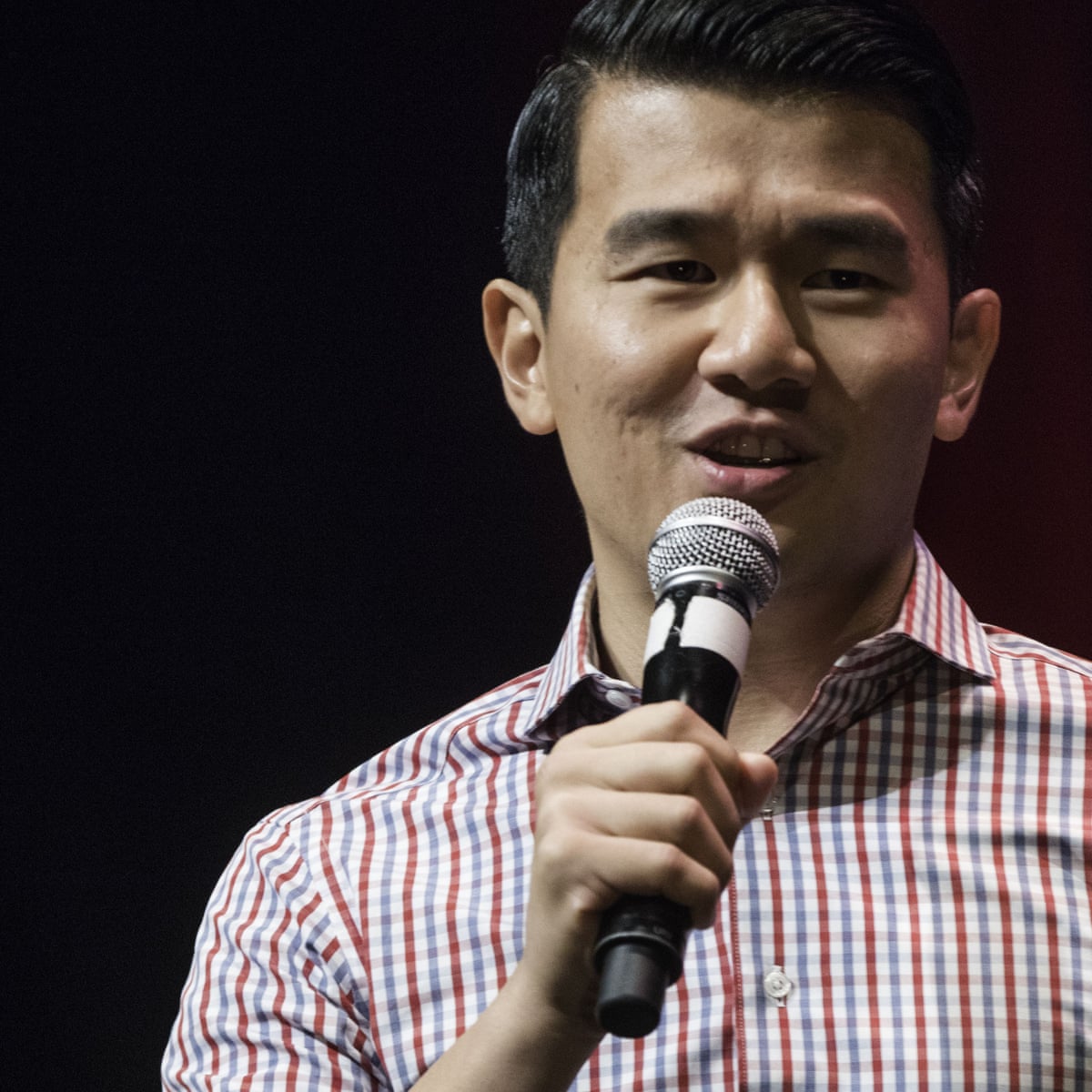 Ronny chieng