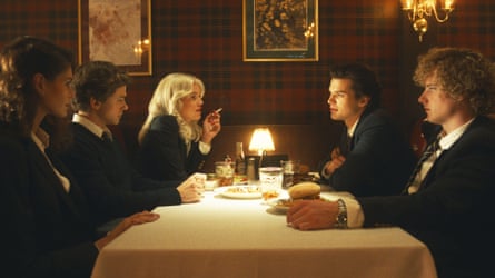 Teenagers sitting in restaurant