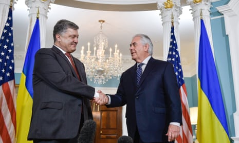 Ukraine’s president, Petro Poroshenko, shakes hands with the US secretary of state, Rex Tillerson, in Washington.