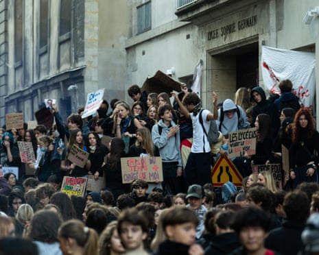 High school students in front of Lycee Sophie Germain continue to block the entrances to schools in Paris.