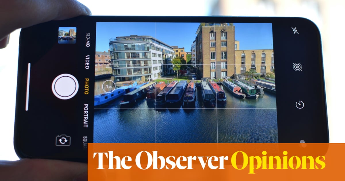 Has Apple finally given its super-fast iPhone a camera worthy of the name? | John Naughton