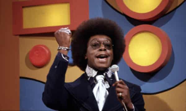 'měl black power salute, vycházející z jeho hlavy': Soul Train Don Cornelius