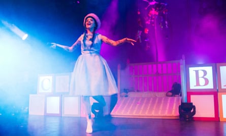 Melanie Martinez Review Electropop Meshing The Hyperreal And The